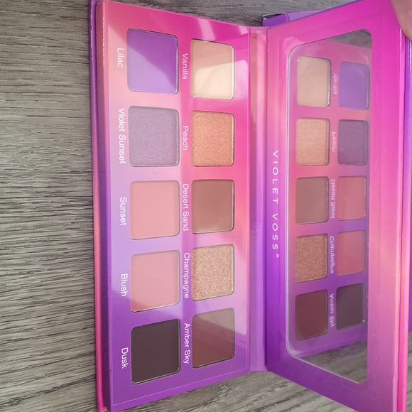 Violet Voss Violet Sunset Eye Shadow Palette - Pro Series - Picture 3 of 3